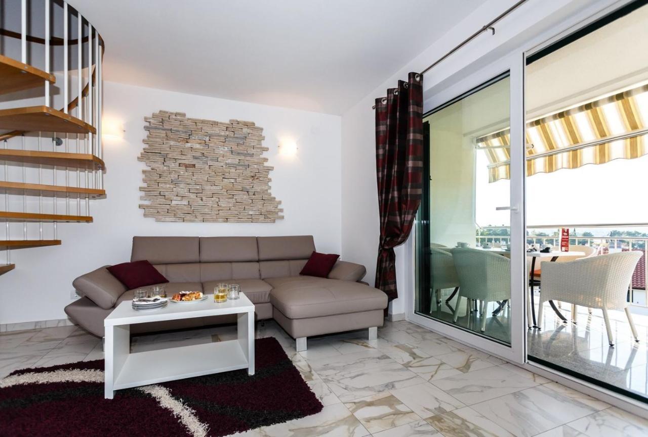 Apartments Adria Малинська Екстер'єр фото